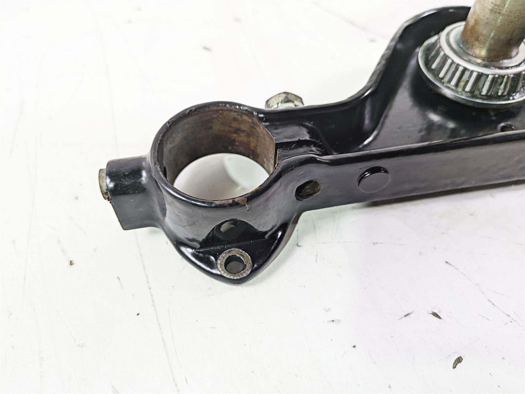 2003 Harley Touring FLHTCUI E-Glide 100th Upper Lower Triple Tree Set 45446-87A {{ shop.shopifyCountryName }} - Mototech271