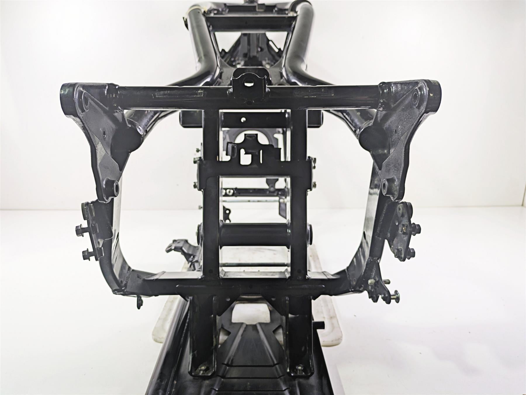 2019 Suzuki M109R VZR1800 Boulevard Straight Main Frame Chassis -With Clean Texas Title - 41100-48G40 {{ shop.shopifyCountryName }} - Mototech271
