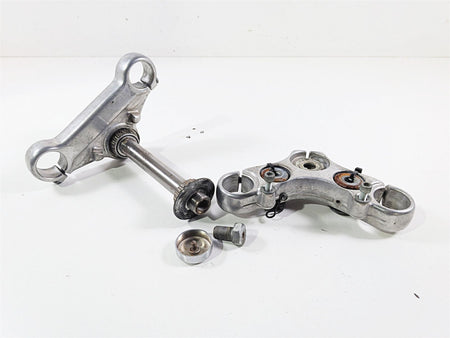 1998 Harley Dyna FXDL Low Rider Upper & Lower Triple Tree - Read 45598-90B {{ shop.shopifyCountryName }} - Mototech271