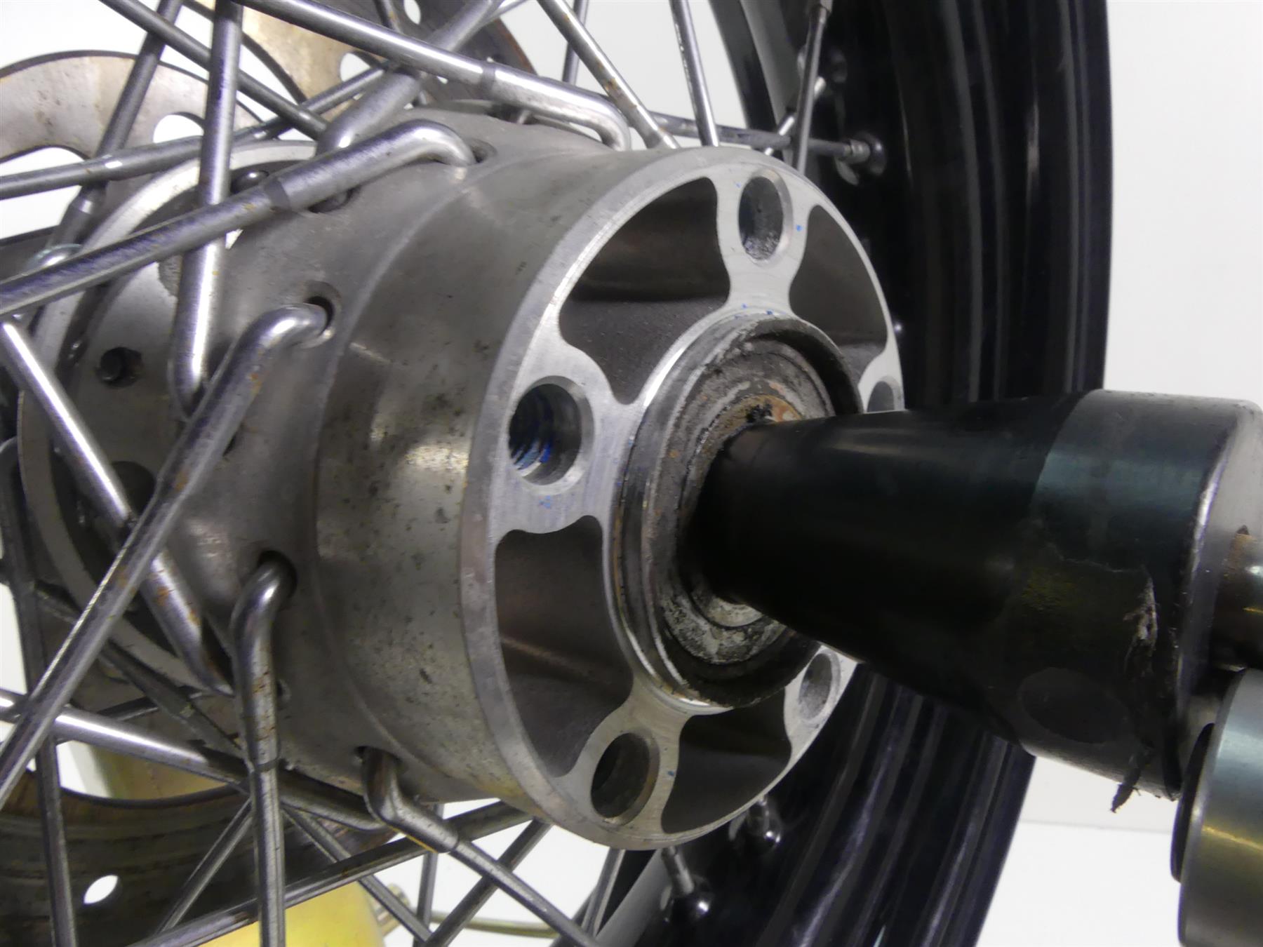 2017 Harley Dyna FXDB Street Bob Straight Rear Wheel Rim 17x4.5 -Read 41430-09 {{ shop.shopifyCountryName }} - Mototech271