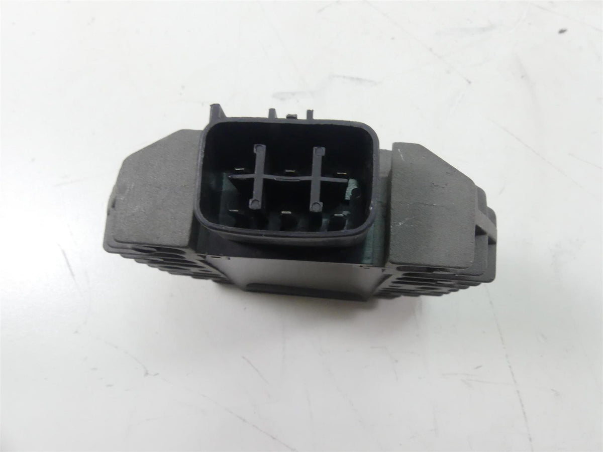 2001 Yamaha XV1600 Road Star Rectifier Voltage Regulator + Cover 5BN-81960-00-00 {{ shop.shopifyCountryName }} - Mototech271