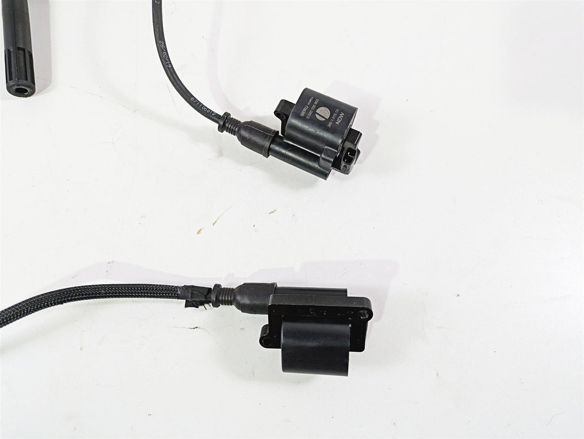 2019 Ducati Supersport 939 S Beru Ignition Coil Stick Coils Set 38010151A {{ shop.shopifyCountryName }} - Mototech271