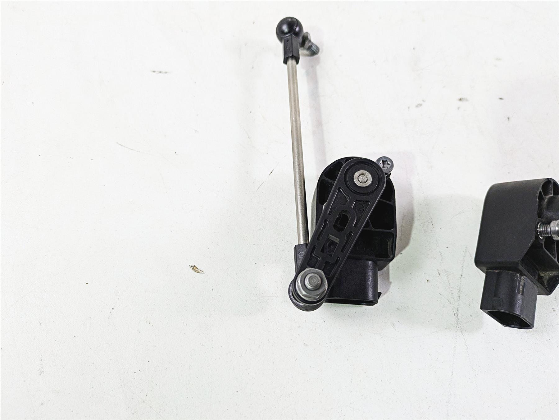2021 BMW R1250GS K51 Adv Front Rear Bike Leveling Sensors 37146870000 {{ shop.shopifyCountryName }} - Mototech271