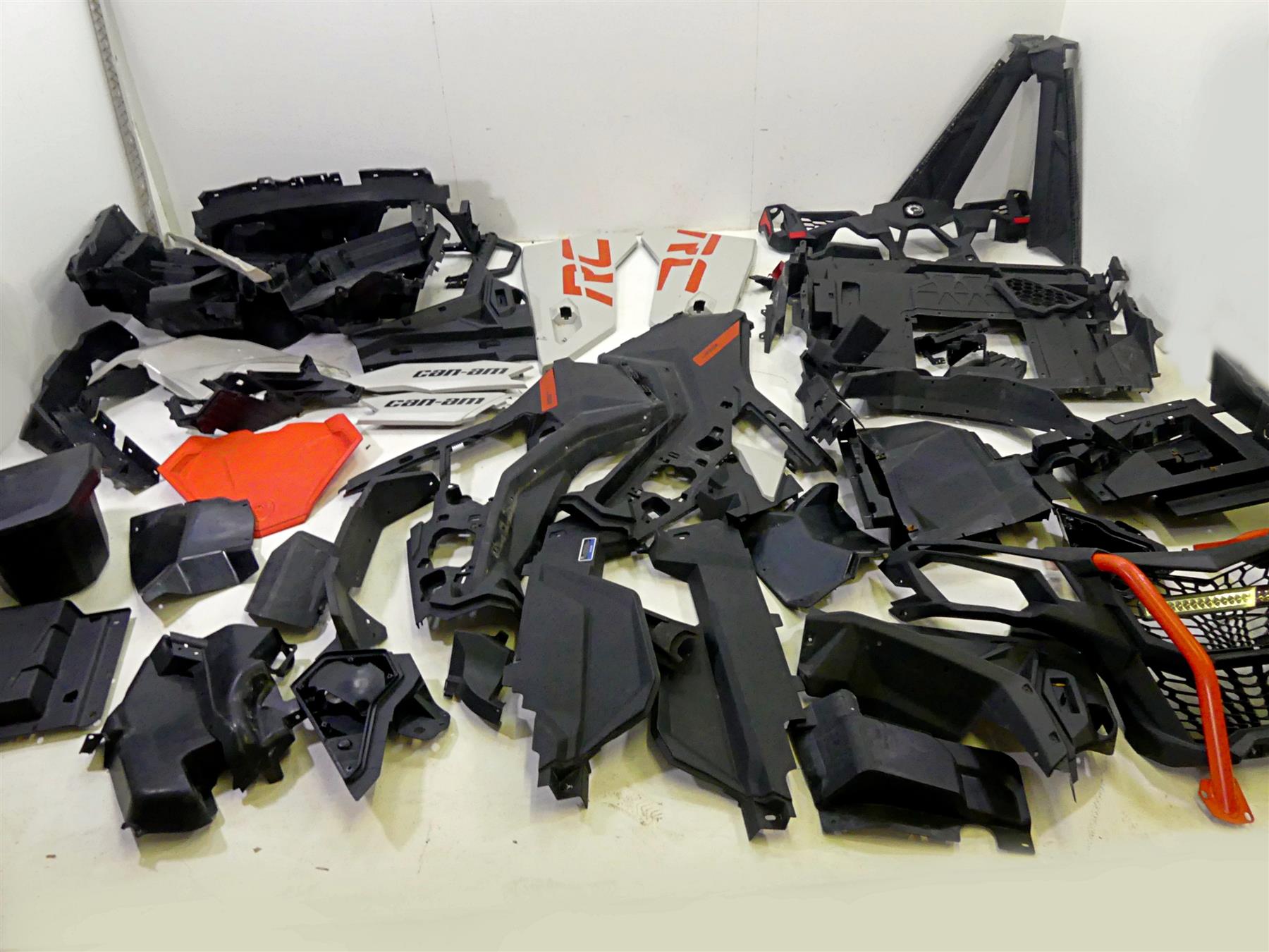 2021 Can Am Maverick Sport 1000R XRC Plastic Body Fairing Cover Set 706600196 | Mototech271