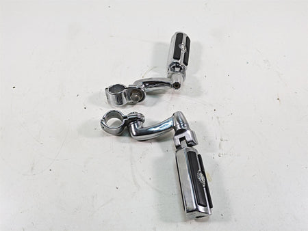 2006 Harley Touring FLHTCUI Electra Glide Highway Footpeg Willi G Skull 50370-04 {{ shop.shopifyCountryName }} - Mototech271