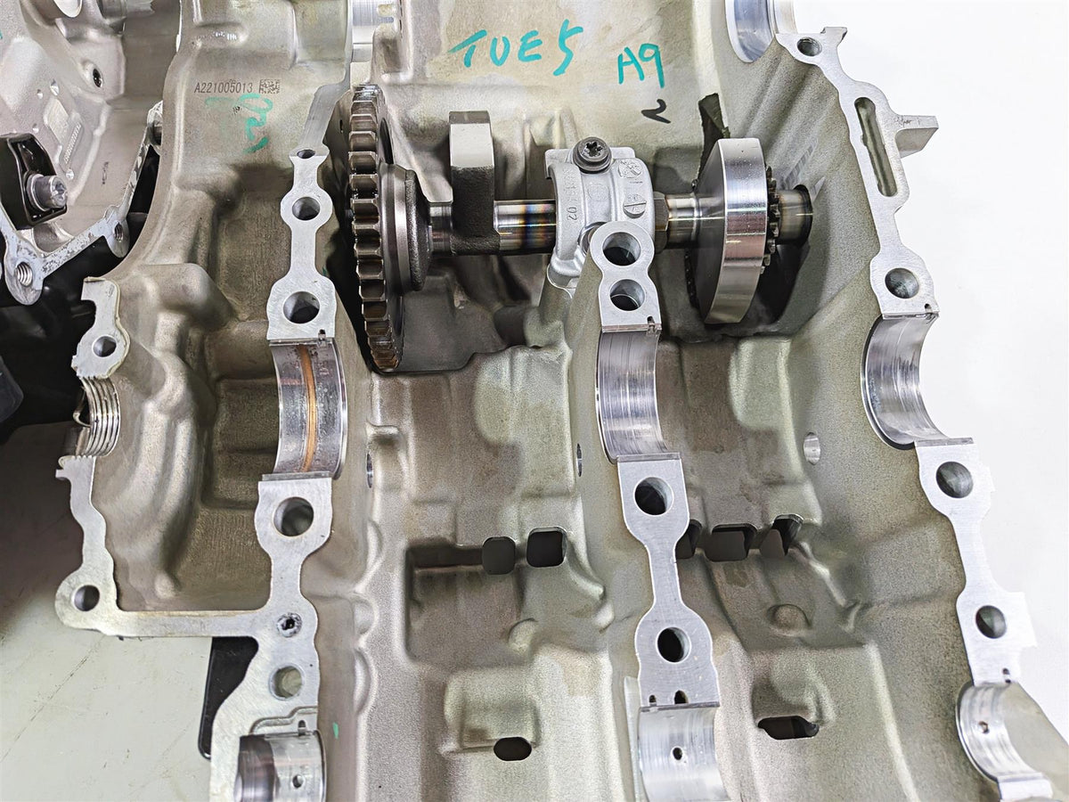 2023 BMW F850GS K81 Engine Crank Case Crankcase Housing Jug Set 11117923478 {{ shop.shopifyCountryName }} - Mototech271