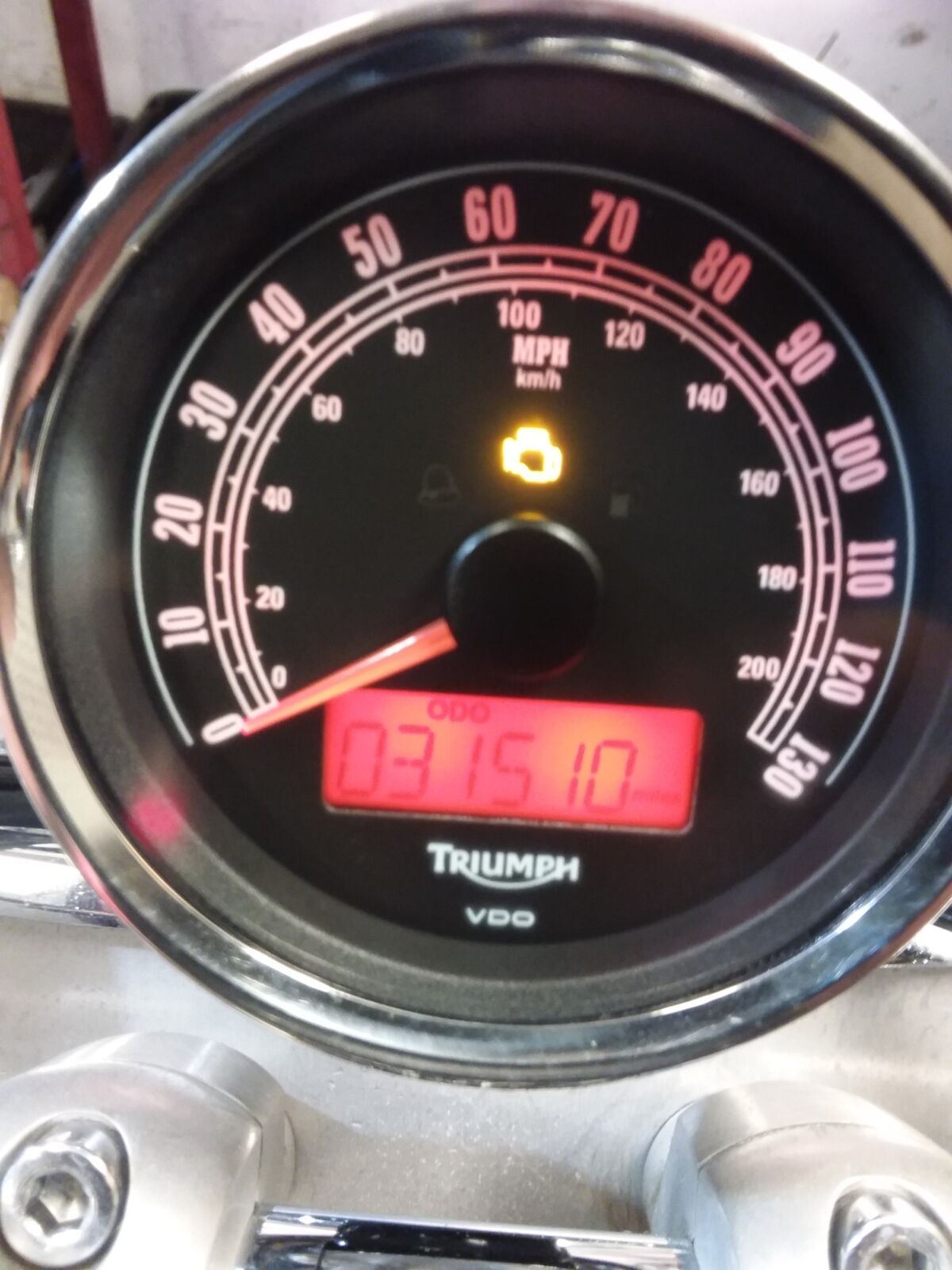2013 Triumph America EFI Speedometer Speedo Gauges Instrument - 31K T2503036 {{ shop.shopifyCountryName }} - Mototech271