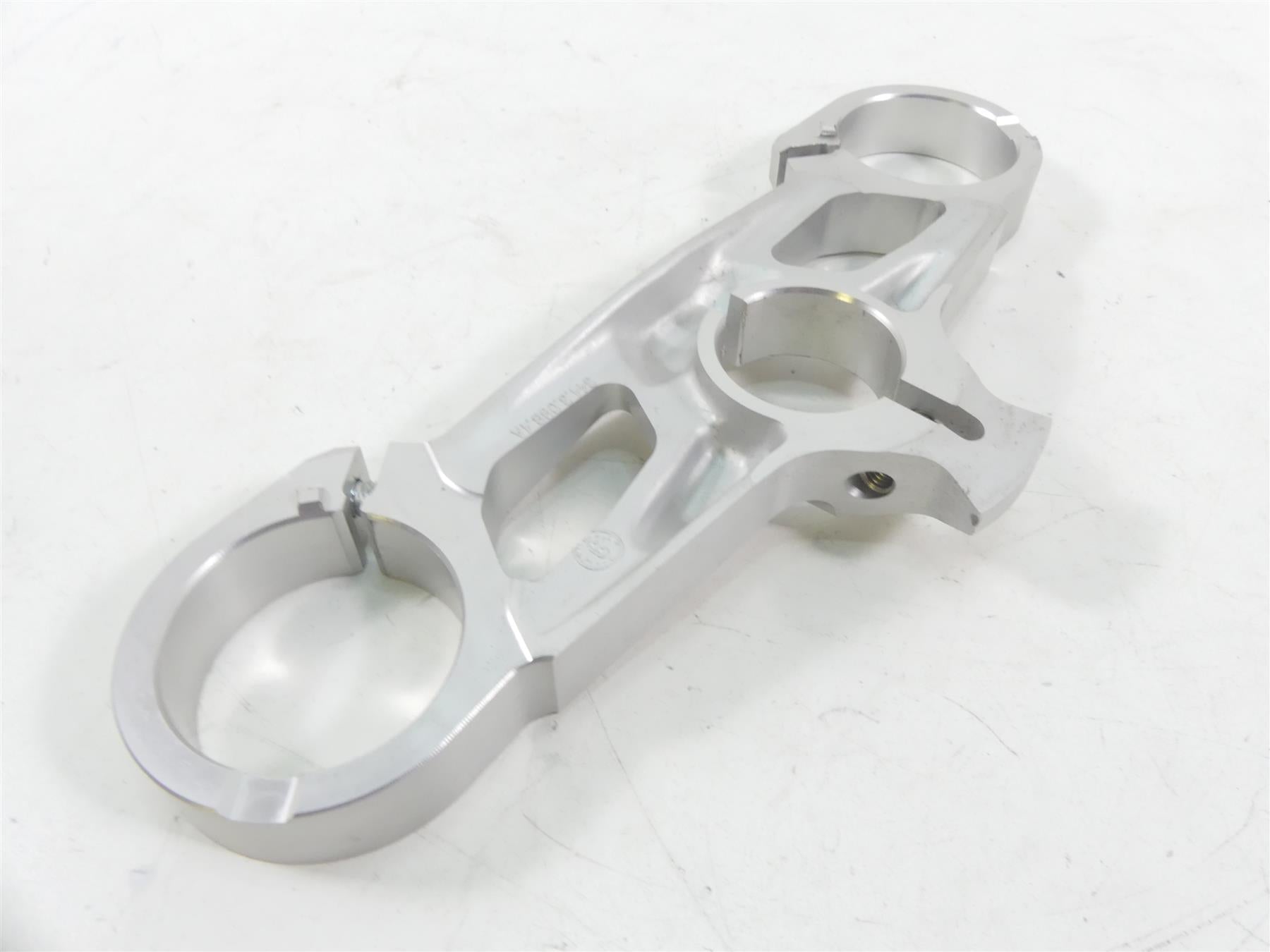 2020 Ducati Panigale V2 Upper Triple Tree Steering Clamp 53mm 34130881A {{ shop.shopifyCountryName }} - Mototech271