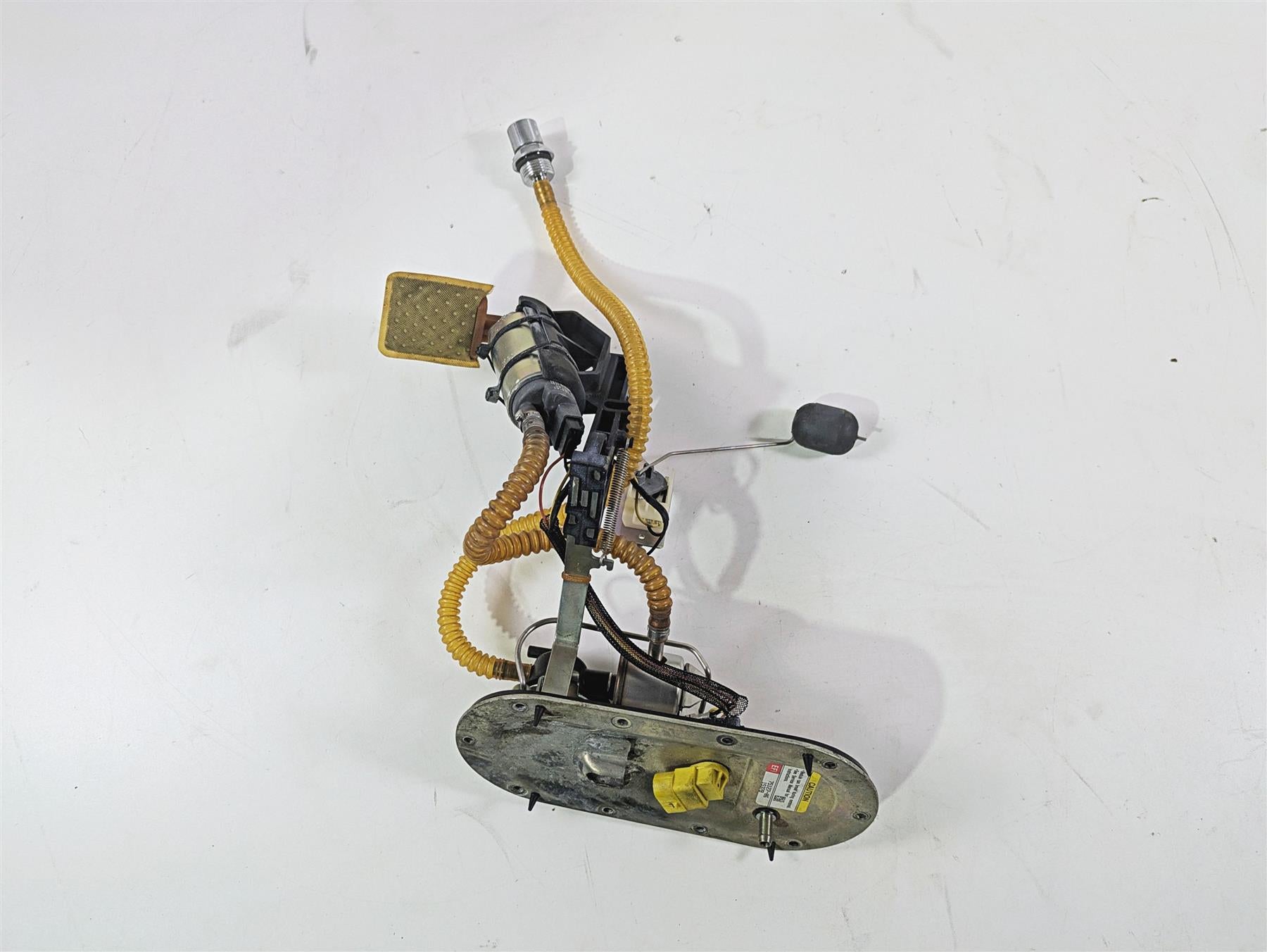 2007 Harley Touring FLHRSE CVO Road King Fuel Gas Petrol Pump - Tested 75127-06 {{ shop.shopifyCountryName }} - Mototech271
