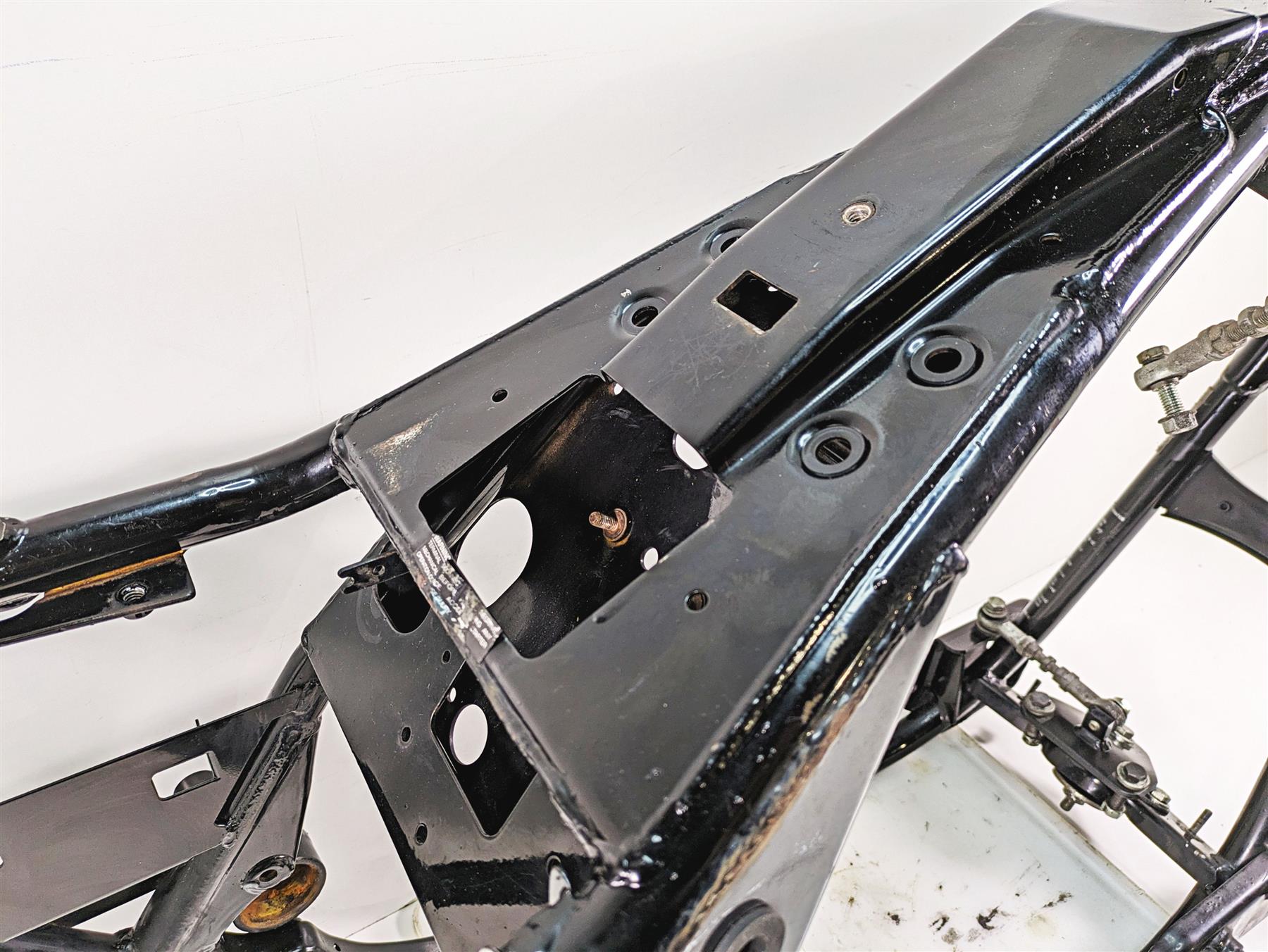 2006 Harley Touring FLHXI Street Glide Straight Main Frame Chassis With Salvage Texas Title 47900-02A {{ shop.shopifyCountryName }} - Mototech271