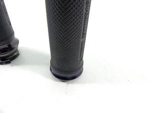 2014 Harley Dyna FXDB Street Bob Performance Machine Hand Grip Set 0063-2027-B | Mototech271