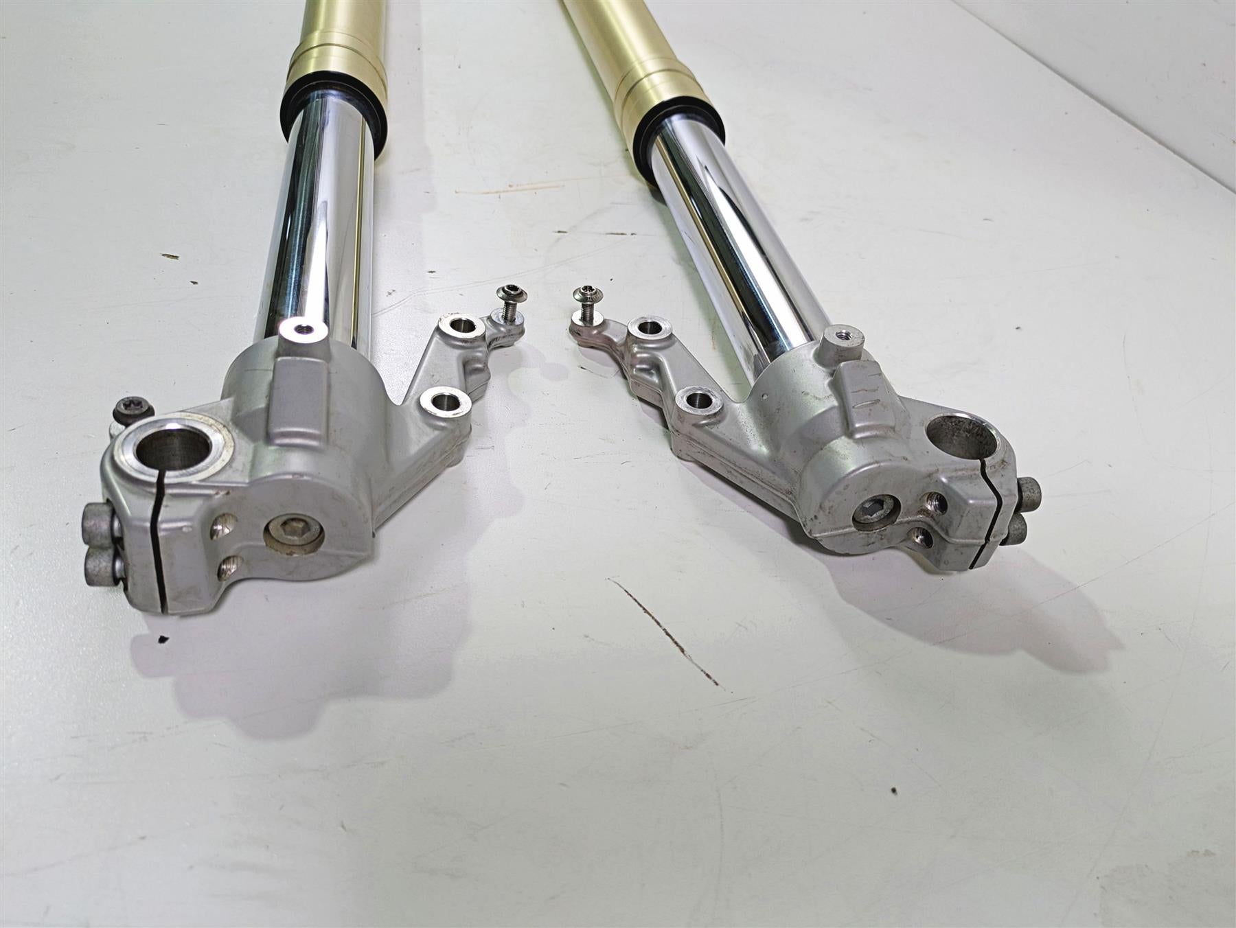 2017 BMW F800GS Adv K75 Front Fork Leg Set - Read 31427711181 31427711182 {{ shop.shopifyCountryName }} - Mototech271