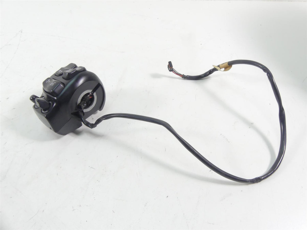 2014 Harley Touring FLHXS Street Glide Sp Left Cruise Control Switch 71500128B {{ shop.shopifyCountryName }} - Mototech271