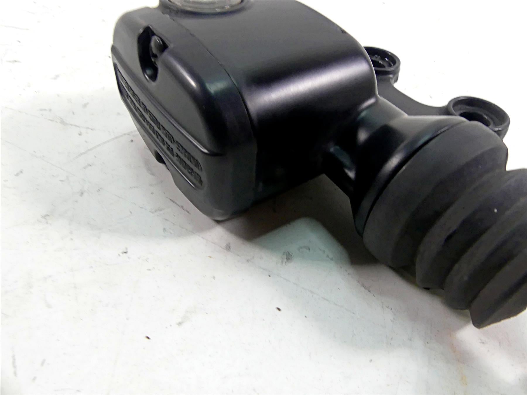 2010 Harley Touring FLHRC Road King Rear Brembo Brake Master Cylinder 41763-08C {{ shop.shopifyCountryName }} - Mototech271