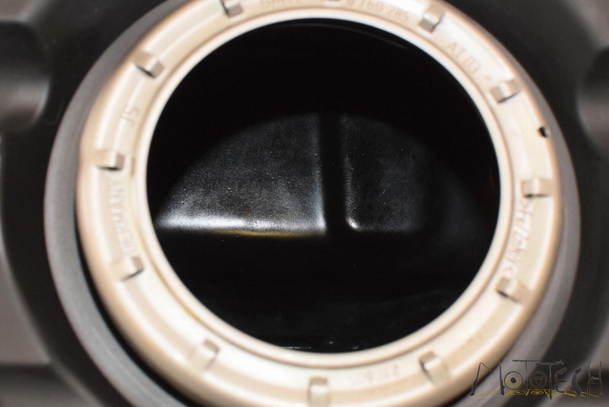 2006 BMW K1200S K1200 S K40 Fuel Gas Petrol Tank Reservoir 16117675404 {{ shop.shopifyCountryName }} - Mototech271