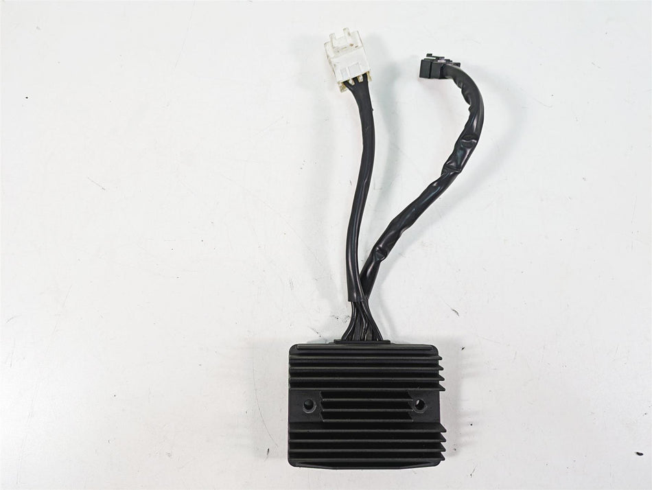 2020 Moto Guzzi V85 TT Adventure Rectifier Voltage Regulator SH744AB 640698 {{ shop.shopifyCountryName }} - Mototech271