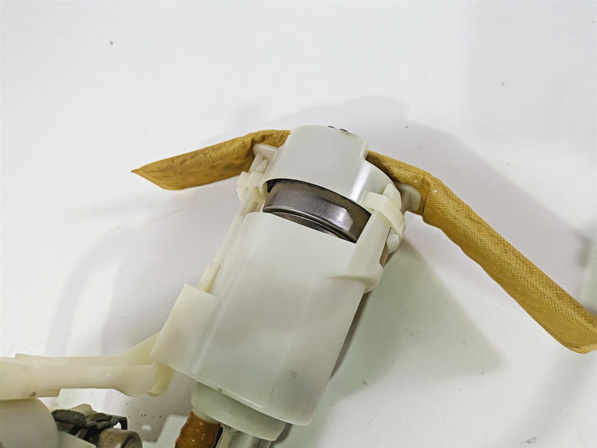 2011 Harley FXDC Dyna Super Glide Fuel Gas Petrol Pump & Level Sender 75218-04D {{ shop.shopifyCountryName }} - Mototech271