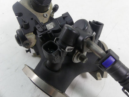 2006 Harley Touring FLHCU SE CVO Throttle Body Bodies Fuel Injectors 27708-06 {{ shop.shopifyCountryName }} - Mototech271