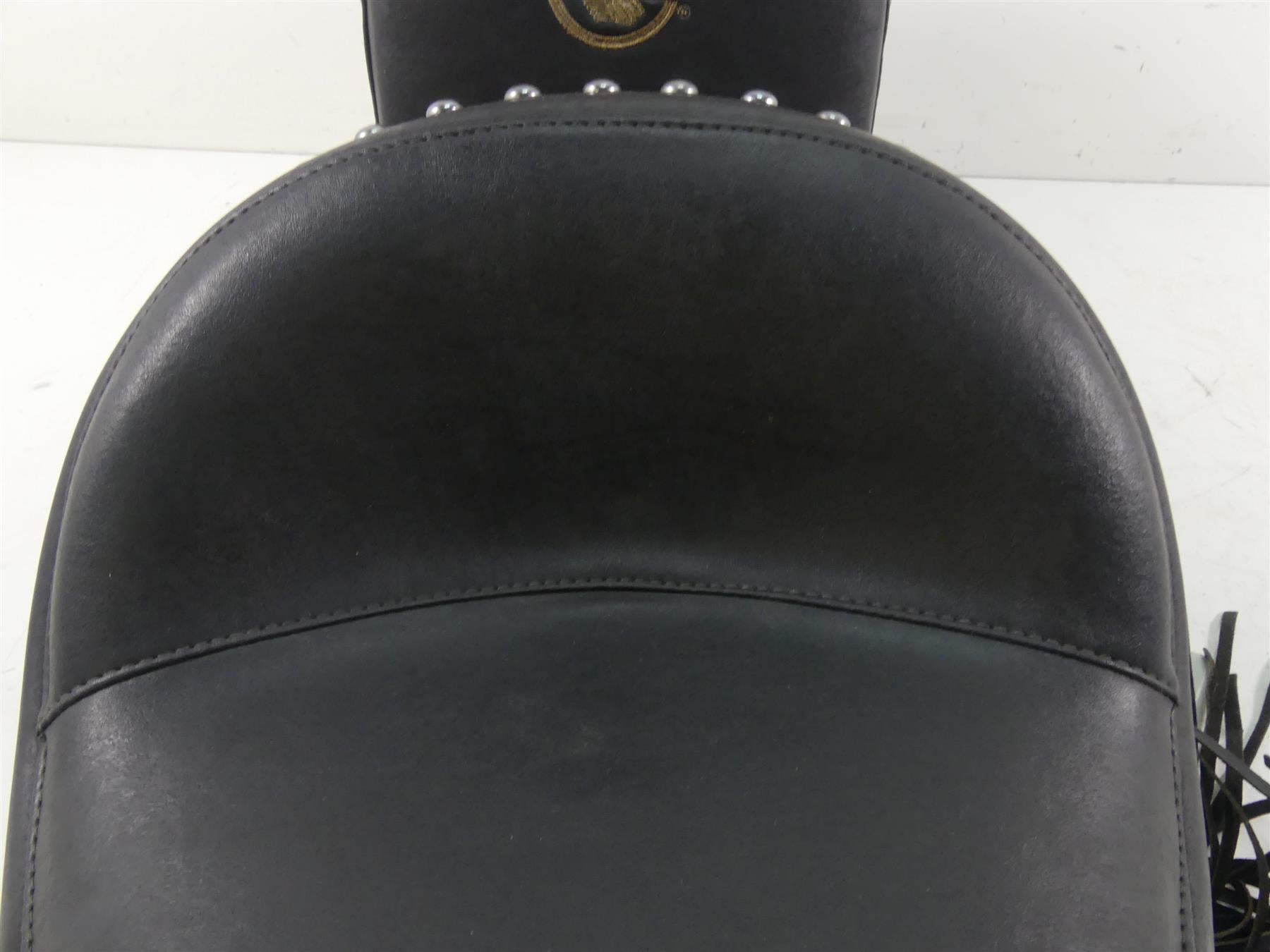 2001 Indian Centennial Scout Studded Seat Saddle -Read 62-062 {{ shop.shopifyCountryName }} - Mototech271