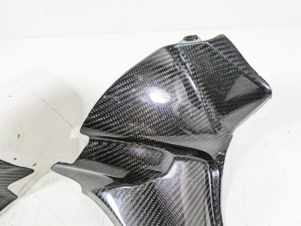 2020 Triumph Daytona 765 Moto2 Front Fairing Infill Carbon Covers T2310047 {{ shop.shopifyCountryName }} - Mototech271