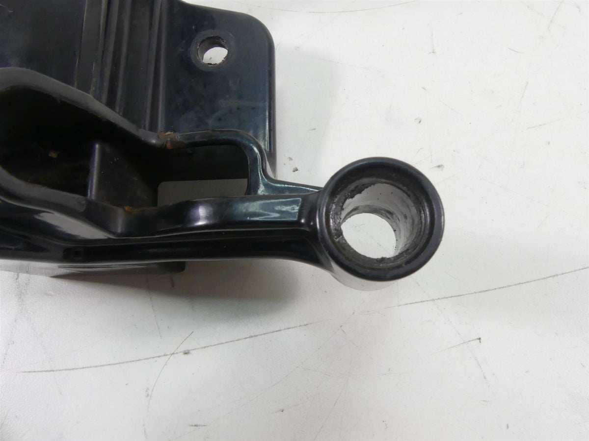 2004 Harley Softail FLSTFI Fat Boy Gear Shifter Shift Lever Bracket 33630-00A {{ shop.shopifyCountryName }} - Mototech271