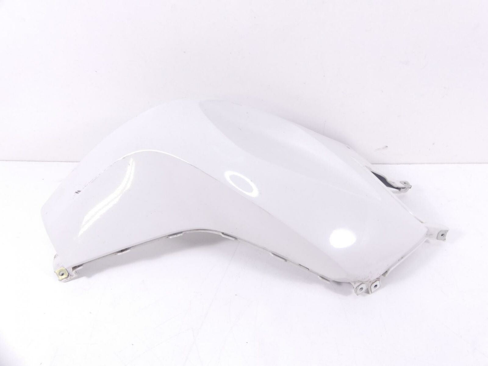 2017 BMW R1200 RT RTW K52 Right Tank Cover Fairing Alpinwhite 46638533564 | Mototech271