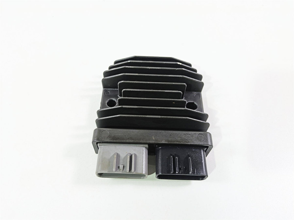 2023 Suzuki GSX1300 RR Hayabusa Rectifier Voltage Regulator FH027BA 32800-26J10 {{ shop.shopifyCountryName }} - Mototech271