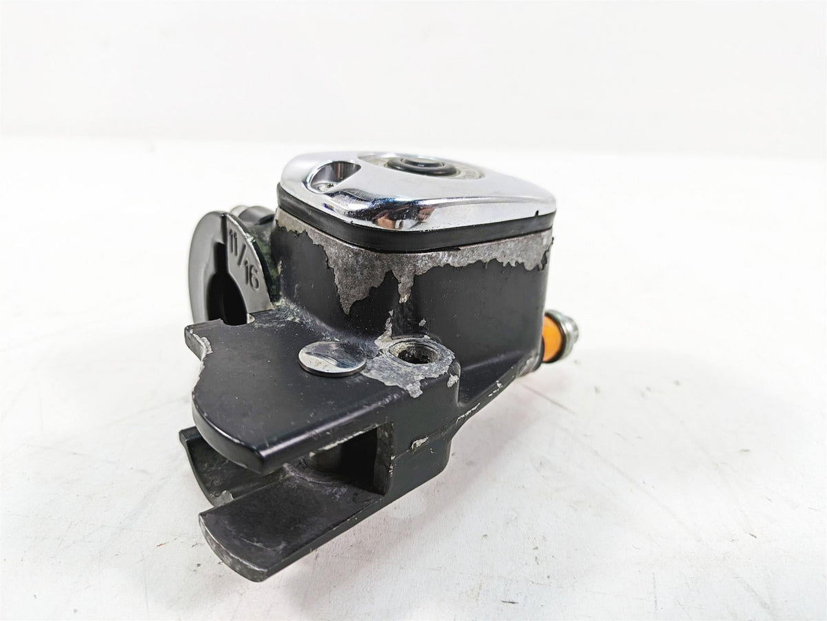 2013 Harley Softail FLSTFB Fat Boy Lo Front Brake Master Cylinder 11/16 45029-11 {{ shop.shopifyCountryName }} - Mototech271