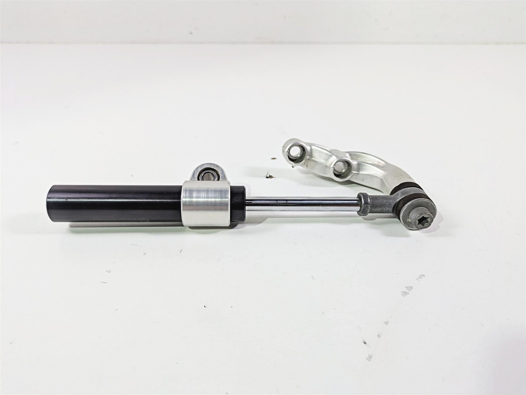 2018 BMW R nineT Urban GS K33 Steering Damper & Mounts 32768548757 {{ shop.shopifyCountryName }} - Mototech271