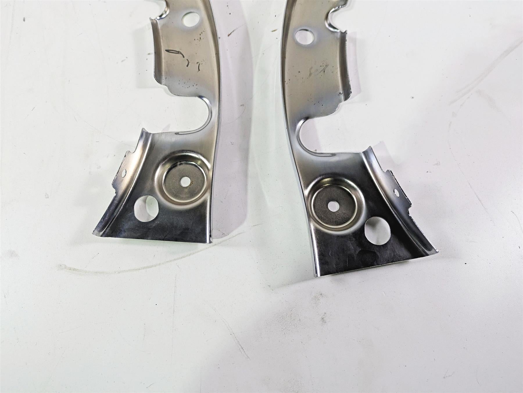 2009 Harley Touring FLHX Street Glide Subframe Strut Covers 47502-09A 47504-09A {{ shop.shopifyCountryName }} - Mototech271