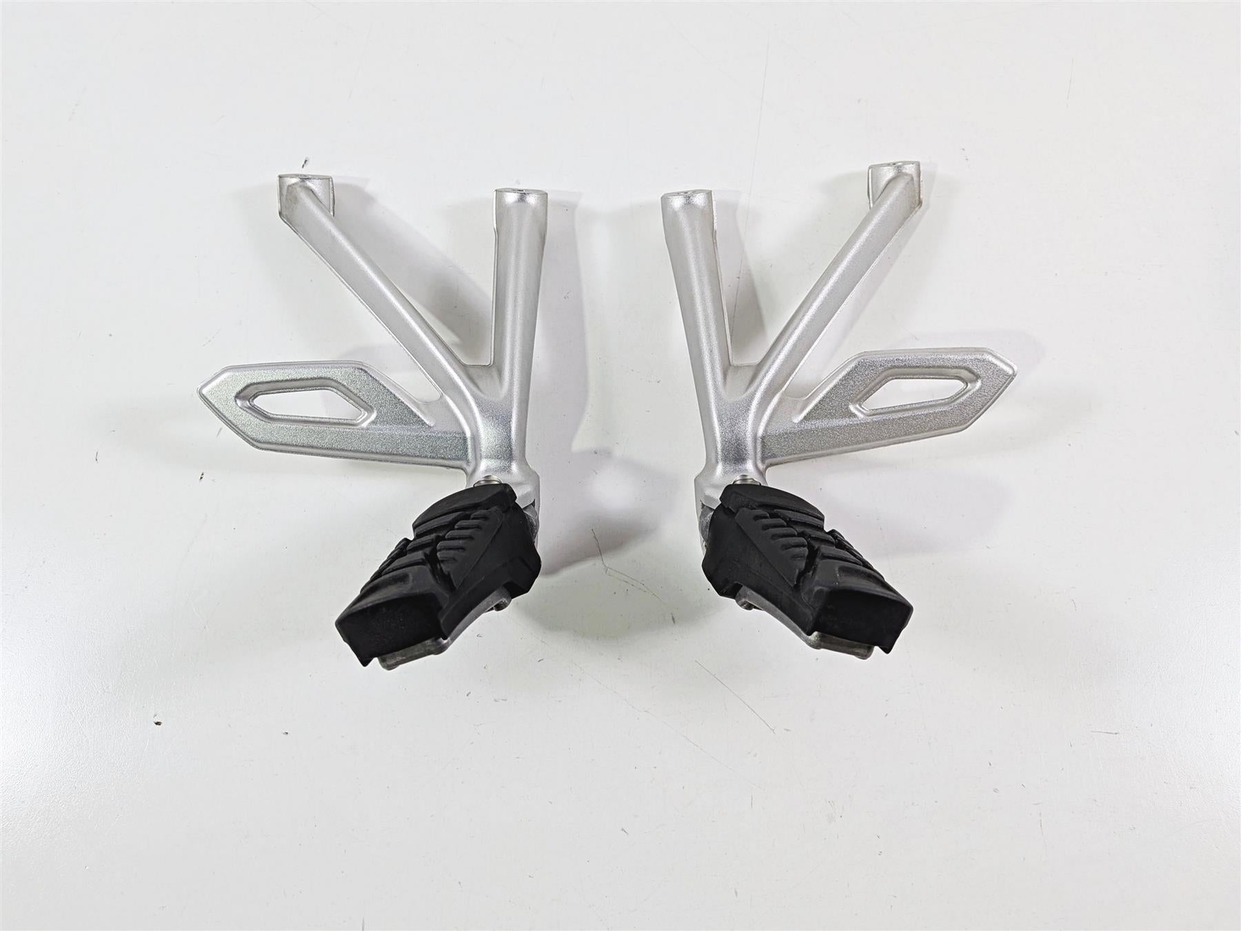 2021 BMW R1250GS K51 Adventure Rear Passenger Foot Peg Rest Set 46718526741-Mototech271