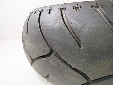 Used Rear Motorcycle Tire Dunlop Elite 3 240/40R18 669534 {{ shop.shopifyCountryName }} - Mototech271