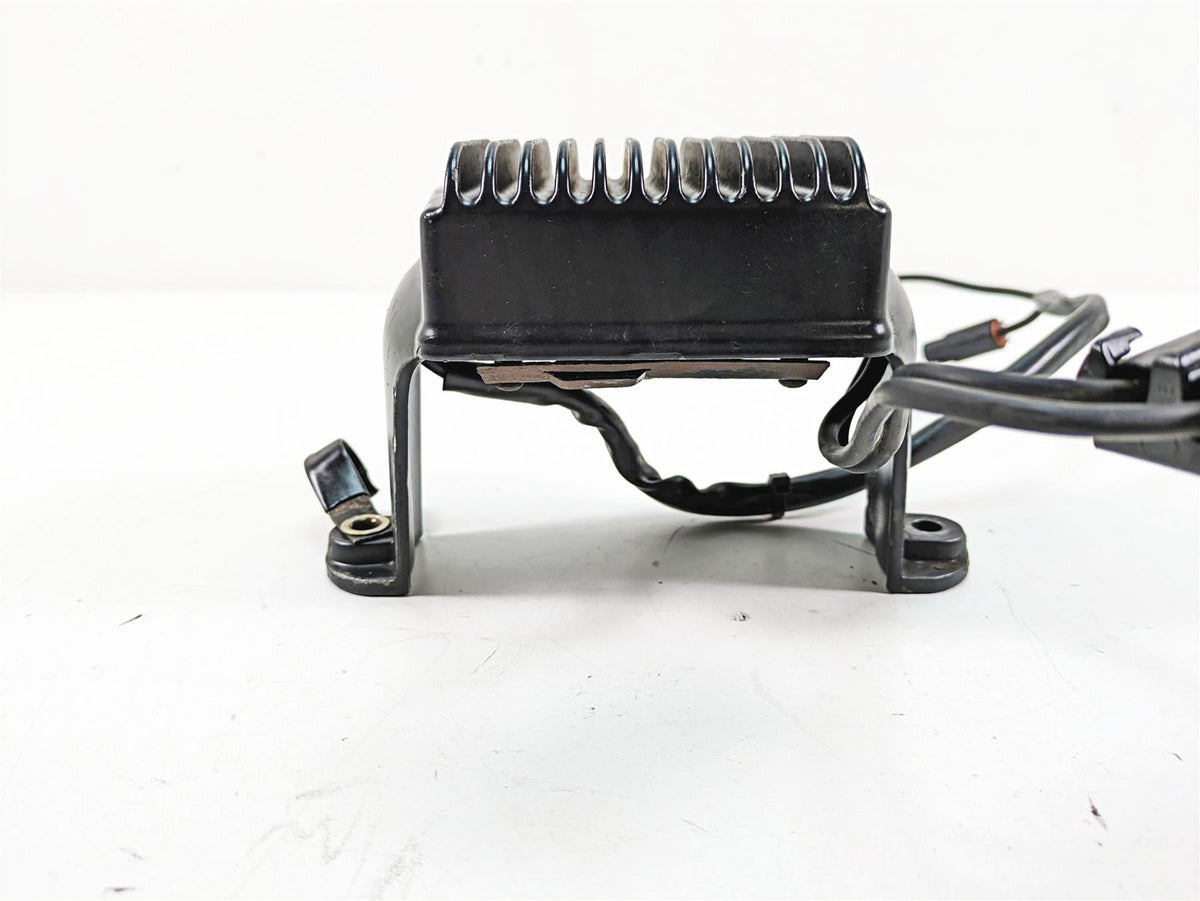 2005 Harley Touring FLHTCUI Electra Glide Rectifier Voltage Regulator 74505-04 {{ shop.shopifyCountryName }} - Mototech271
