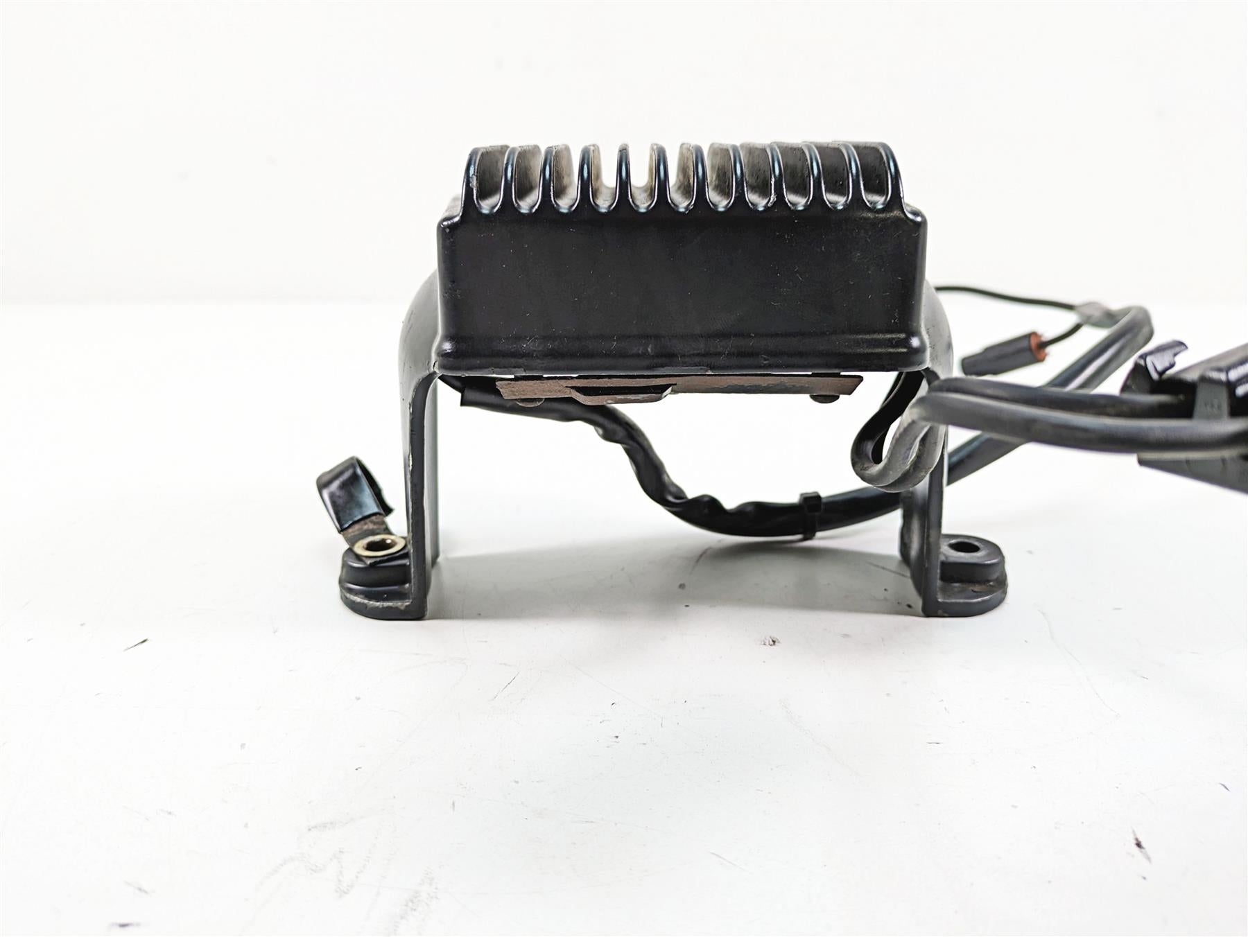 2005 Harley Touring FLHTCUI Electra Glide Rectifier Voltage Regulator 74505-04 {{ shop.shopifyCountryName }} - Mototech271