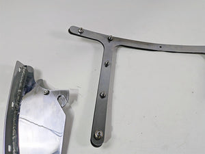 2016 Harley Touring FLHR Road King  Windshield Mounting Hardware