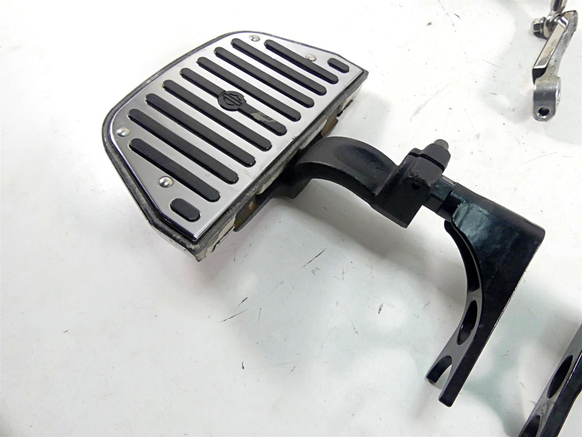 2002 Harley FLSTCI Softail Heritage Front Rear Chrome Floor Board Set 33048-72 {{ shop.shopifyCountryName }} - Mototech271