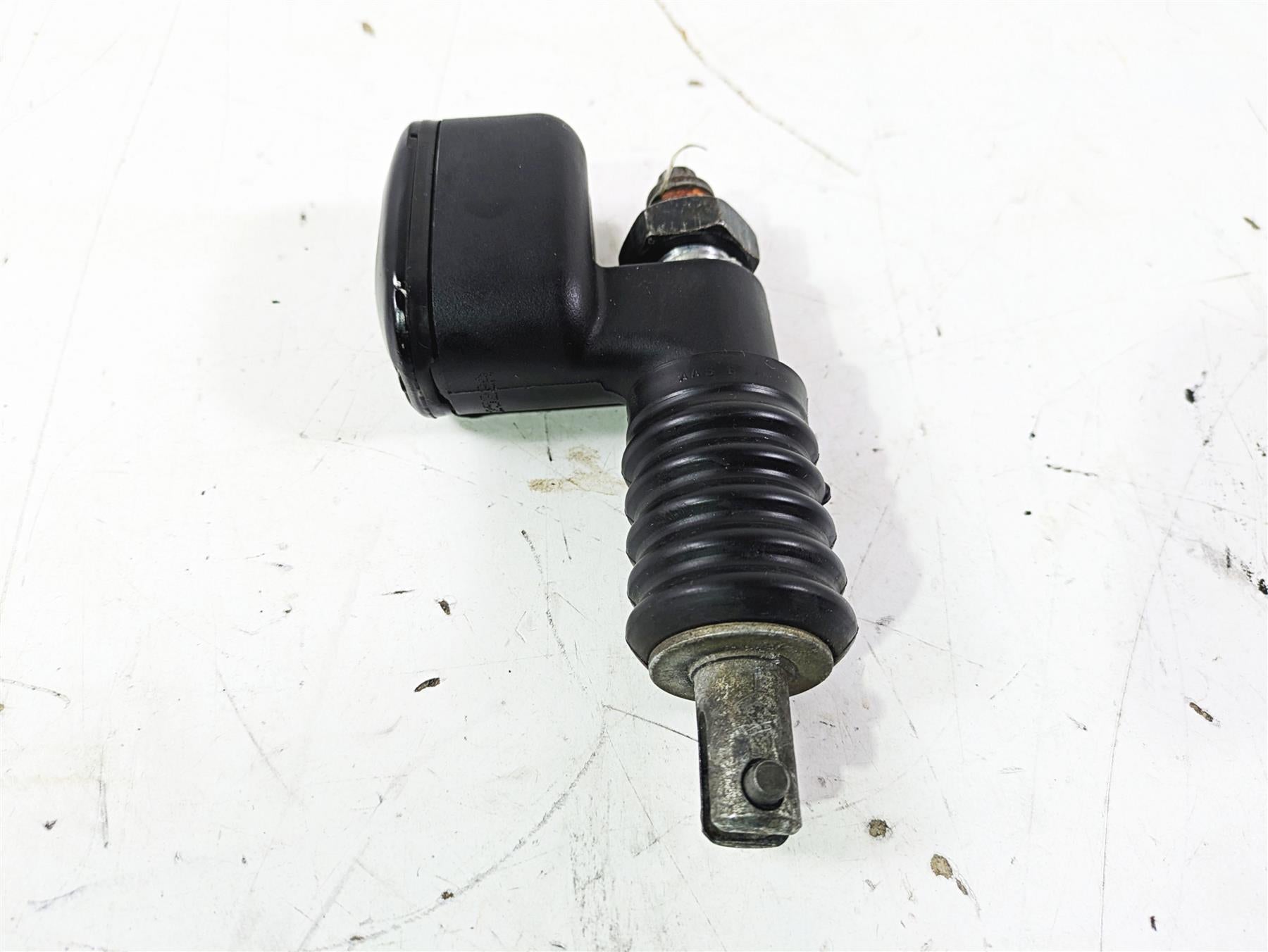 2003 Harley Touring FLHTCUI E-Glide 100th Rear Brake Master Cylinder 41755-99F {{ shop.shopifyCountryName }} - Mototech271