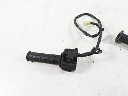 2013 Moto Guzzi V7 750 Stone Right Hand Start Control Switch B063135 {{ shop.shopifyCountryName }} - Mototech271