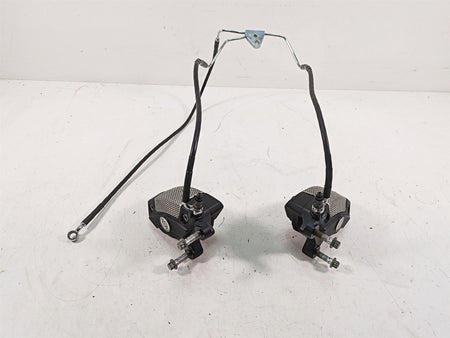 2010 Harley Touring FLHTCU Electra Glide Brembo Front Brake Caliper Set 43027-08 {{ shop.shopifyCountryName }} - Mototech271