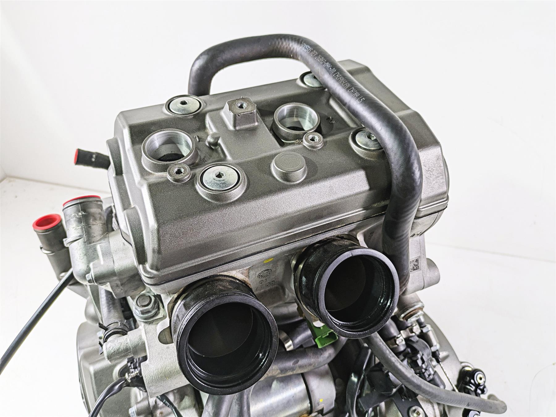 2021 Aprilia RS660 Running Engine Motor 2K -Video -BROKE MOUNT CM2966115 {{ shop.shopifyCountryName }} - Mototech271