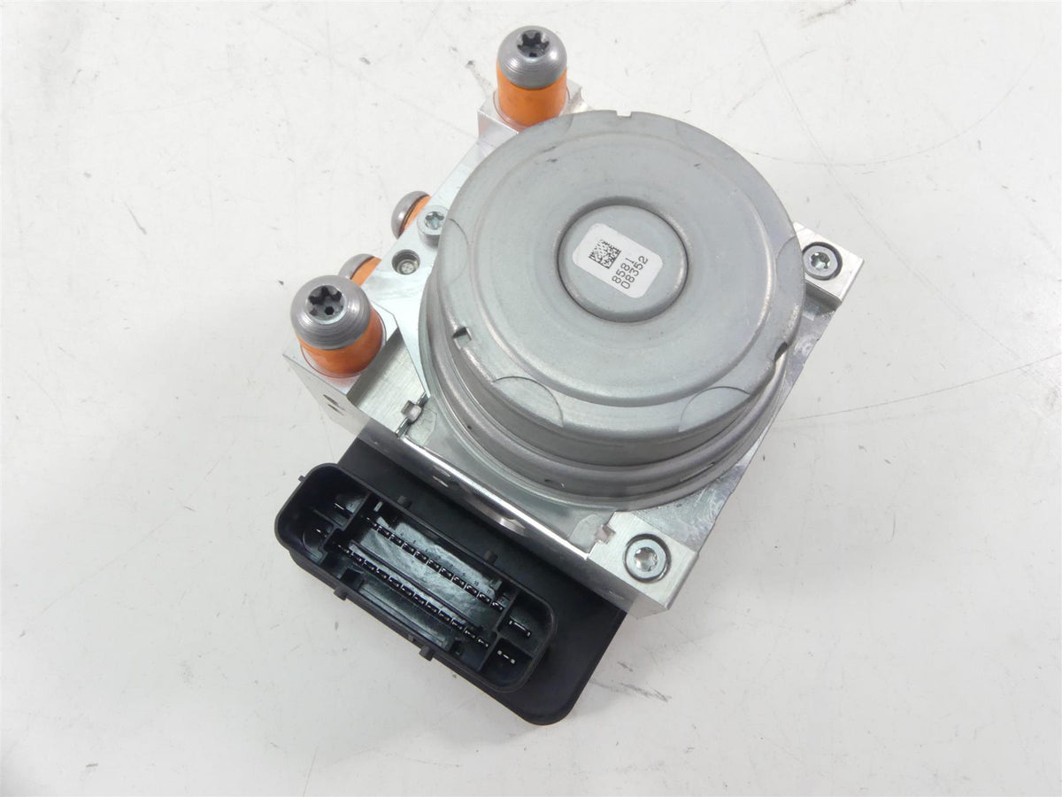 2016 BMW R1200RS K54 Abs Brake Module Unit Pump 34519444398 {{ shop.shopifyCountryName }} - Mototech271