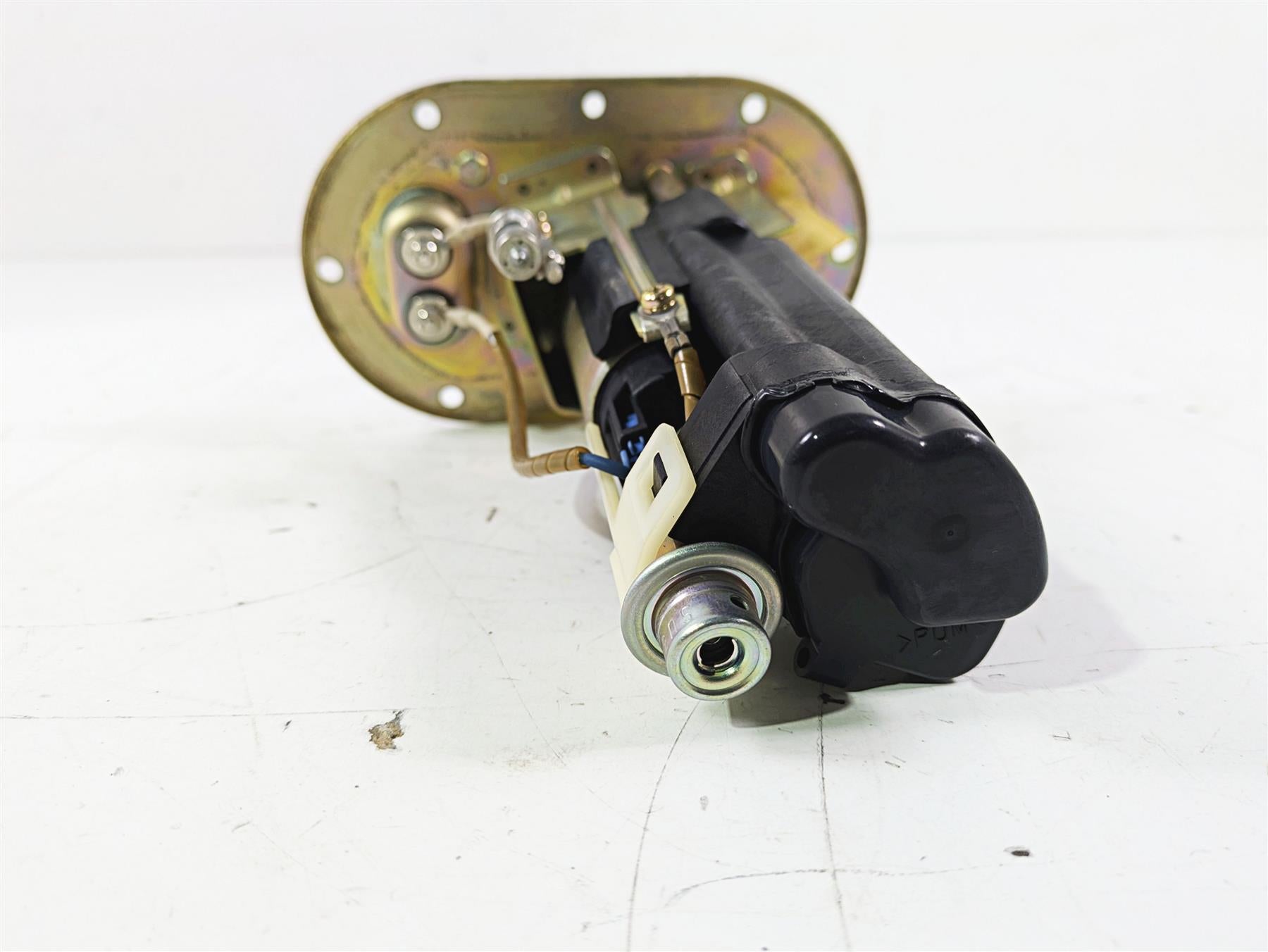 2005 Kawasaki ZX12R Ninja Fuel Gas Petrol Pump - Tested 49040-1077