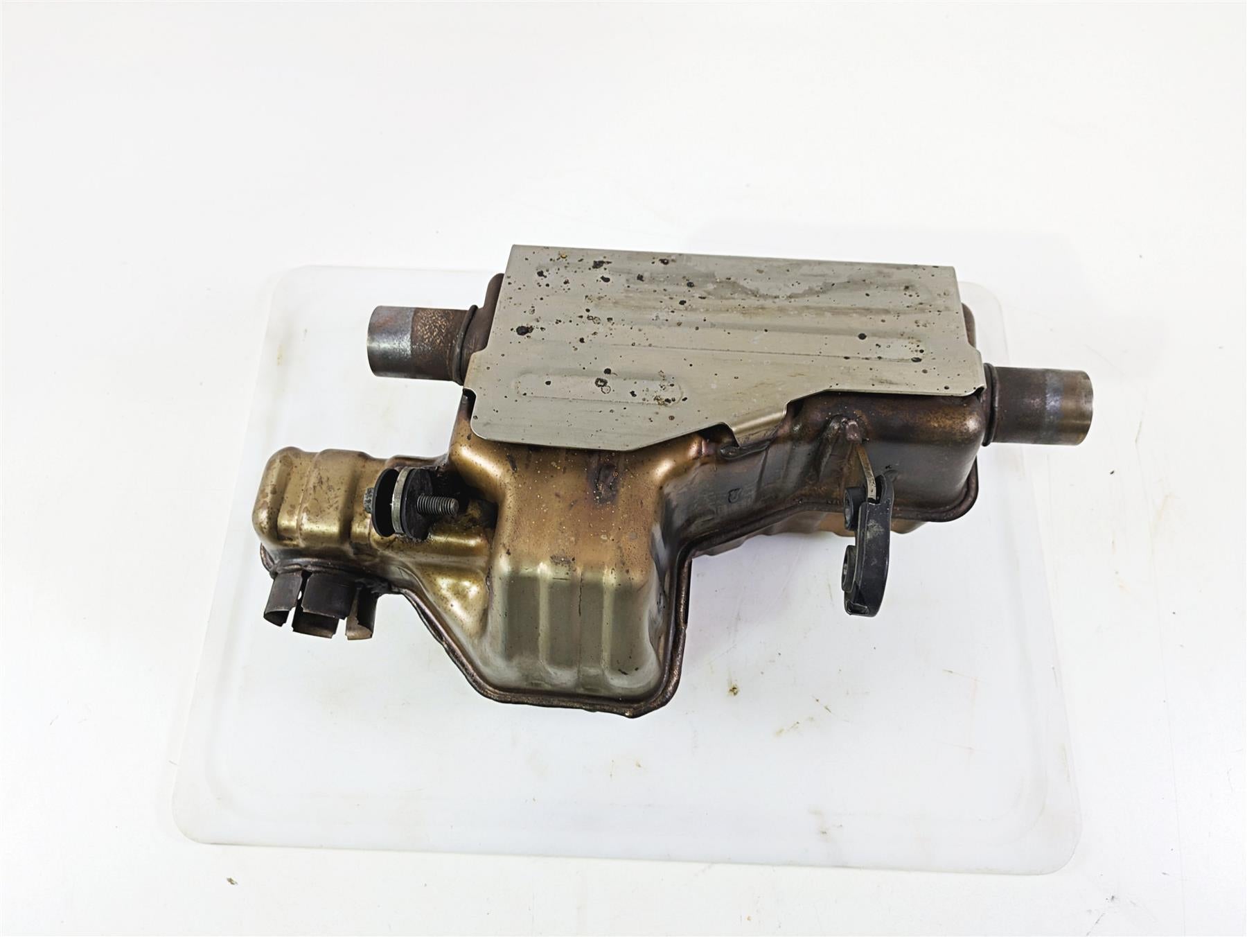 2006 Triumph Rocket 3 Muffler Connection Chamber Silencer T2209300 {{ shop.shopifyCountryName }} - Mototech271