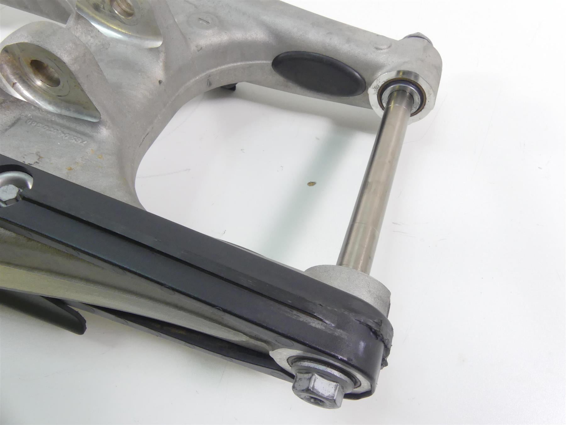 2017 Husqvarna 701 Enduro Rear Swingarm Swing Arm & 25mm Axle 76504030144 {{ shop.shopifyCountryName }} - Mototech271