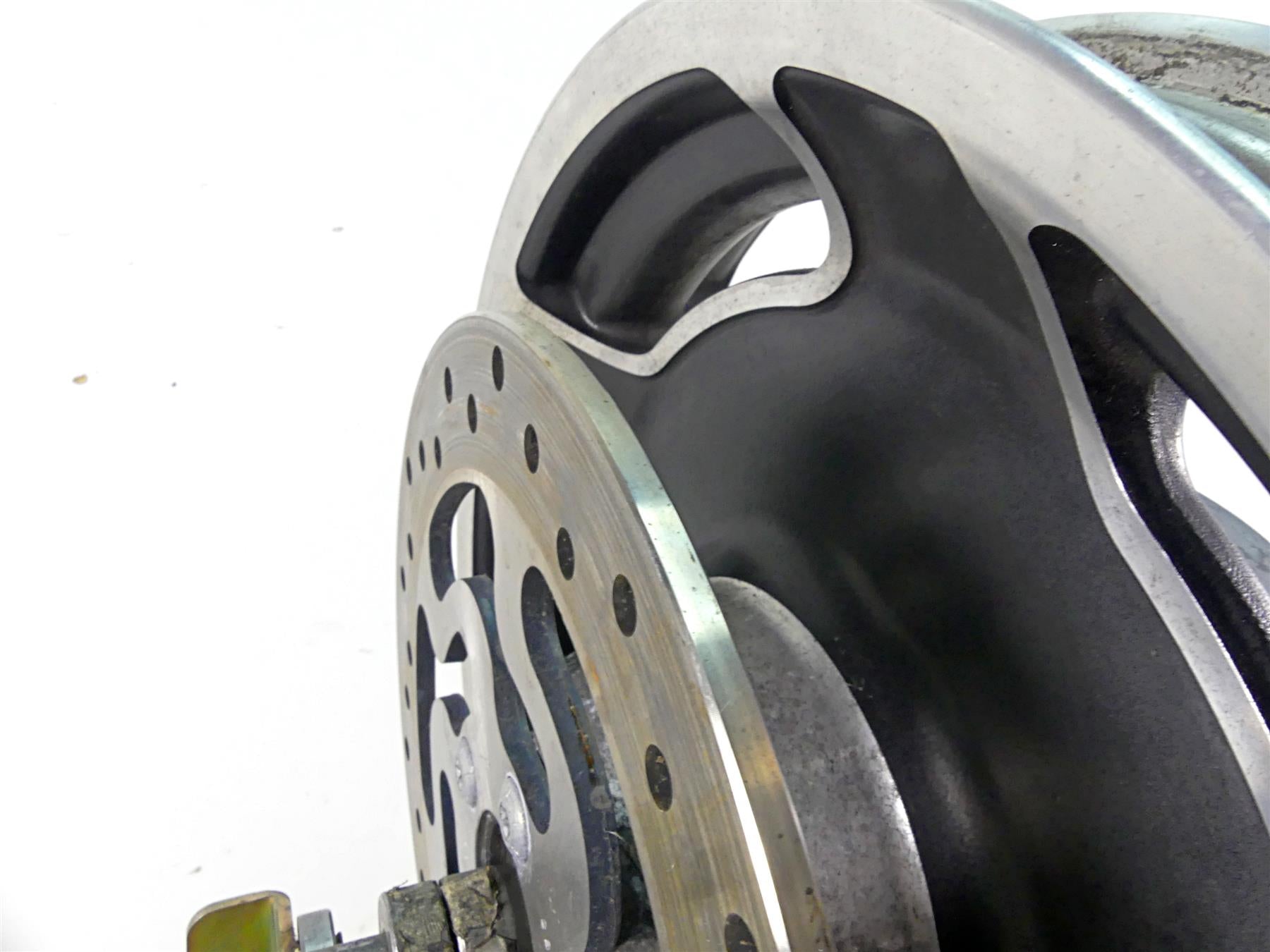 2008 Harley Touring FLHX Street Glide 16x3 Rear Wheel Rim - Read 43585-08 {{ shop.shopifyCountryName }} - Mototech271