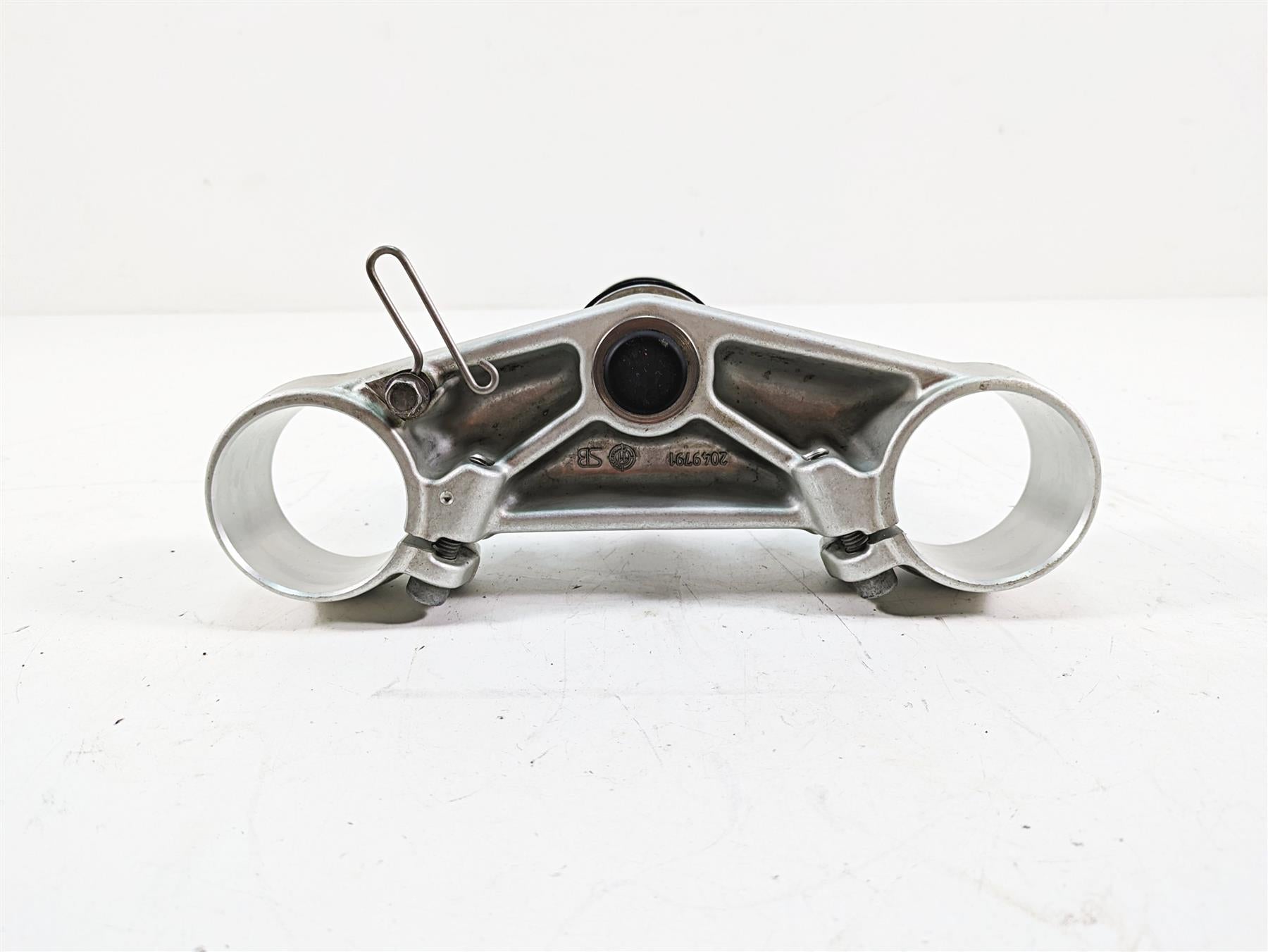 2012 Triumph Tiger 800XC ABS Lower Triple Tree Steering Clamp T2049787 T2049791 {{ shop.shopifyCountryName }} - Mototech271