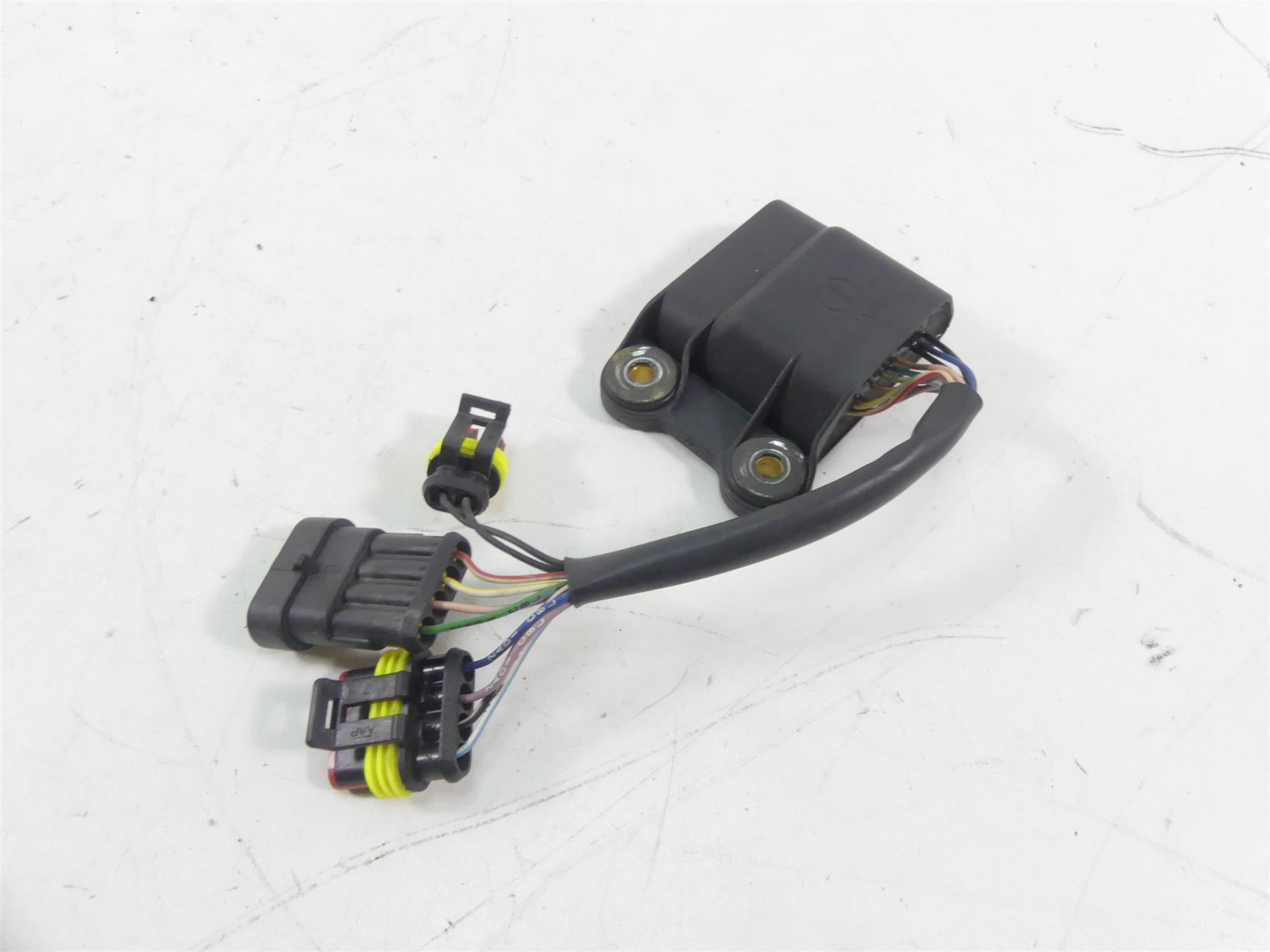 2004 Aprilia RSV1000 R Mille Immobilizer Imobilizer Control Module AP8127510 {{ shop.shopifyCountryName }} - Mototech271