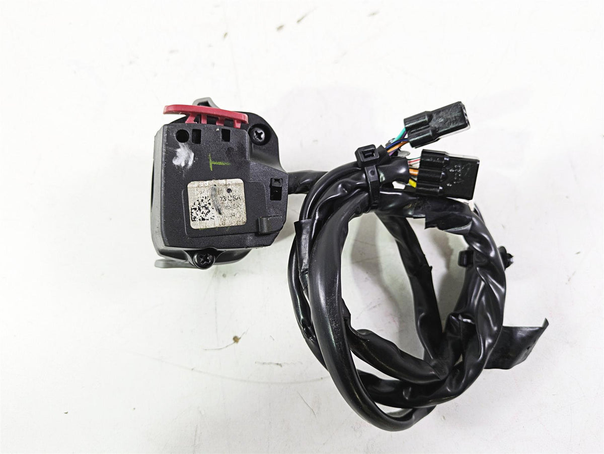 2023 BMW G310R K03 Left Hand Light Horn Control Switch 61318545349 {{ shop.shopifyCountryName }} - Mototech271