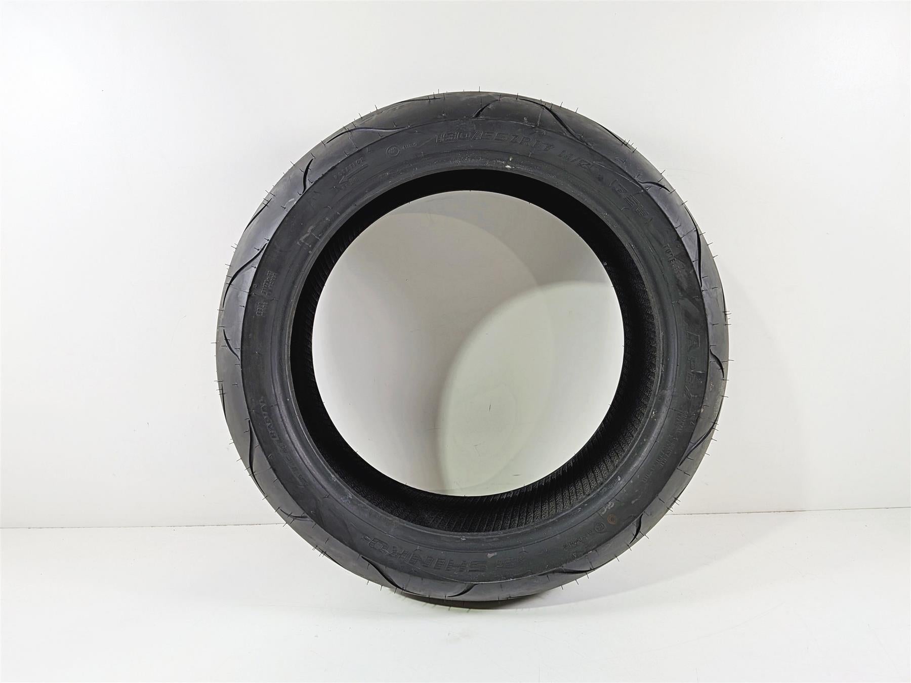 Unused Rear Motorcycle Tire Shinko 010 Apex 190/55R17 DOT25 87-4075-Mototech271