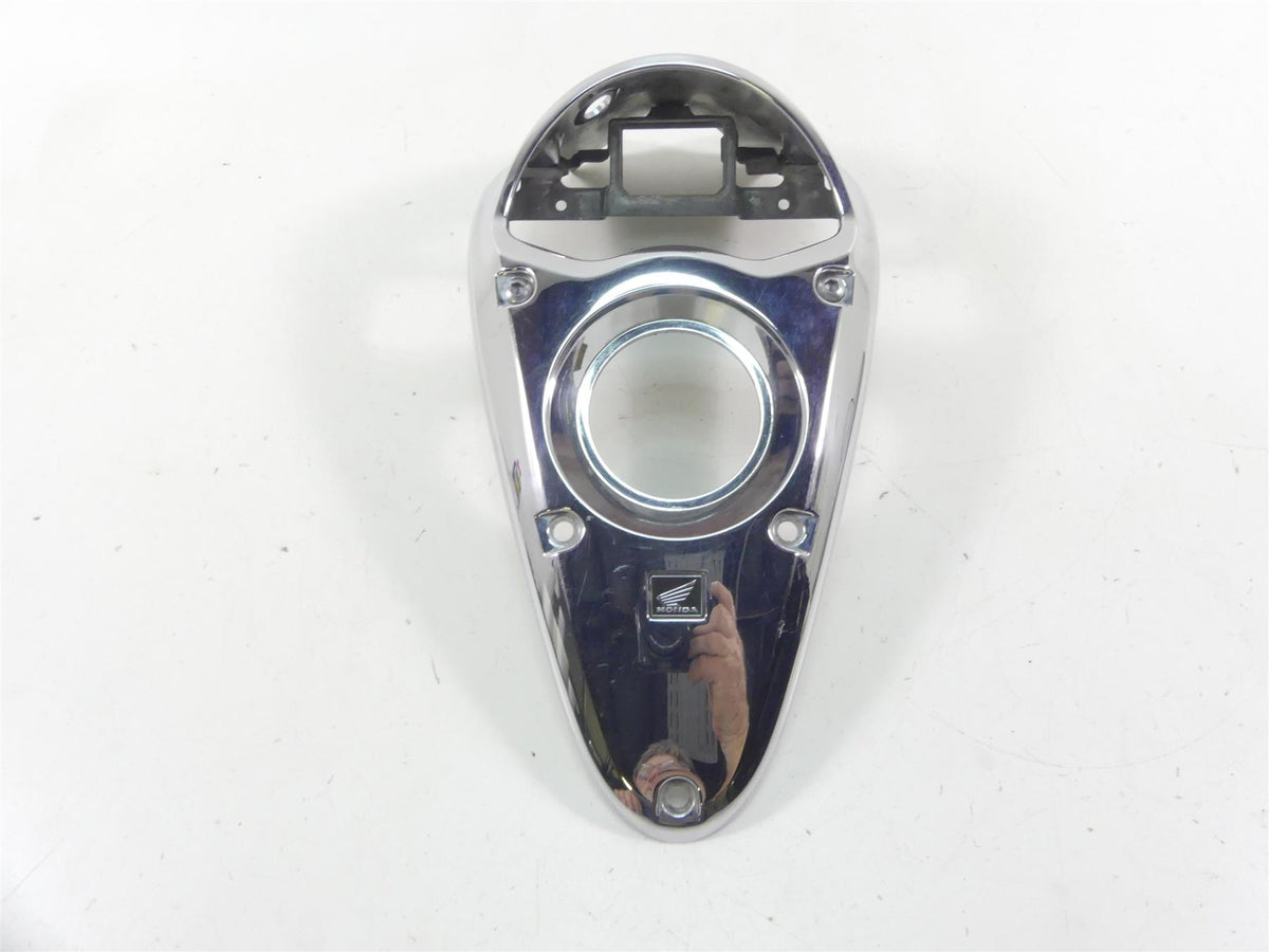 2005 Honda V-Twin VTX1800 S3 Tank Dash Cover Panel Speedo Housing 17621-MCV-000 {{ shop.shopifyCountryName }} - Mototech271